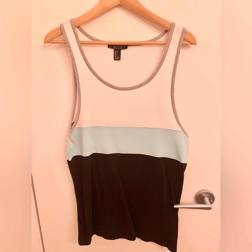 Almost New Barely Worn FOREVER21 Men’s Tank Top.